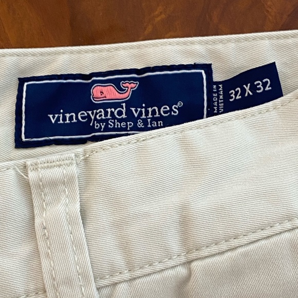 Vineyard Vines Khaki Club Pant - Picture 4 of 9